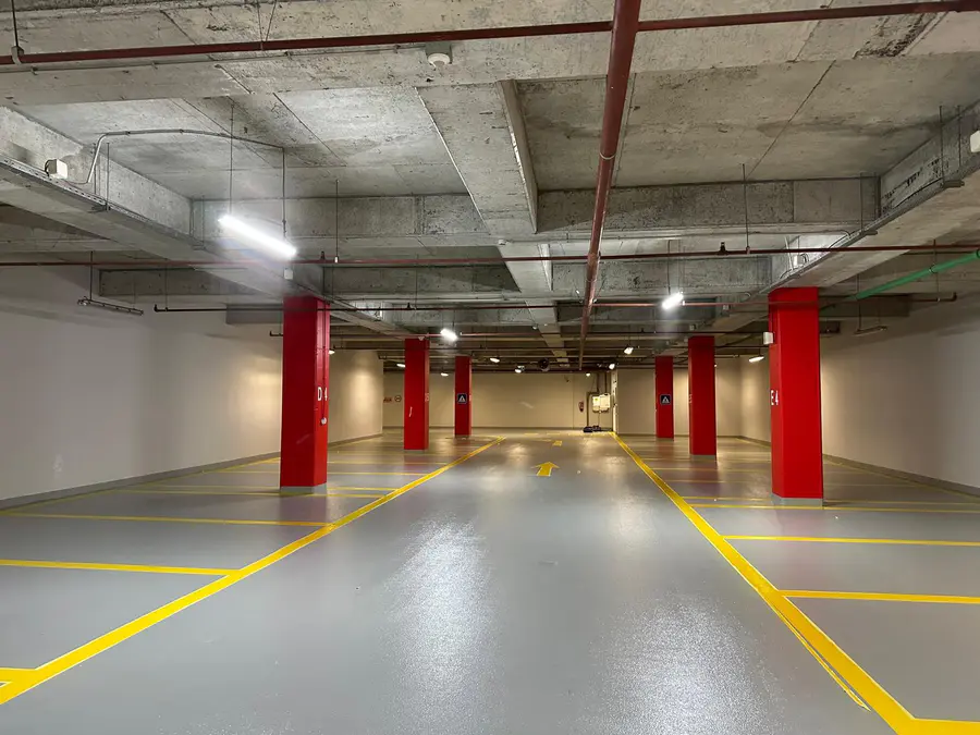 Kapalı Otopark Yol Çizgisi & Boyama