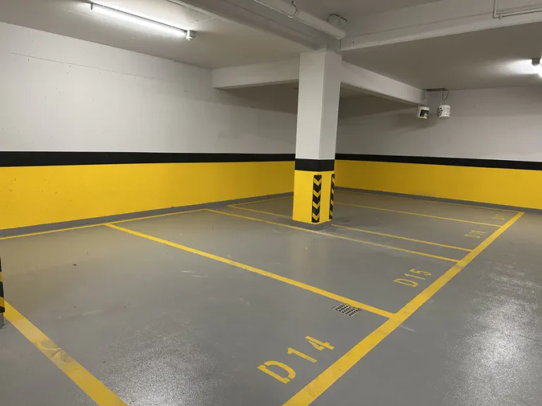 Kapalı Otopark Kolon, Duvar & Kuşak Boyama