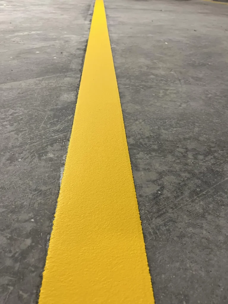 MMA Çift Komponent Yol Çizgileri