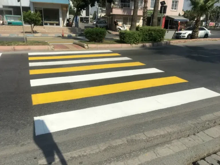 MMA Çift Komponent Yol Çizgileri