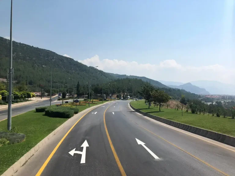 Yol Çizgi Uygulamaları