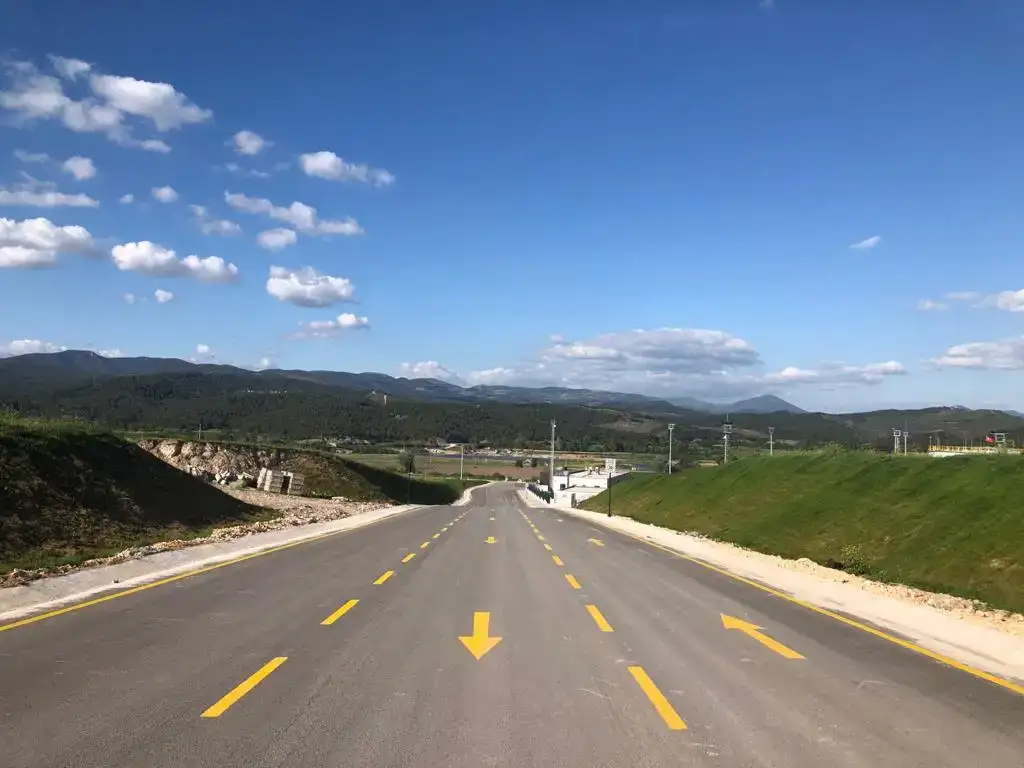 Yol Çizgi Uygulamaları